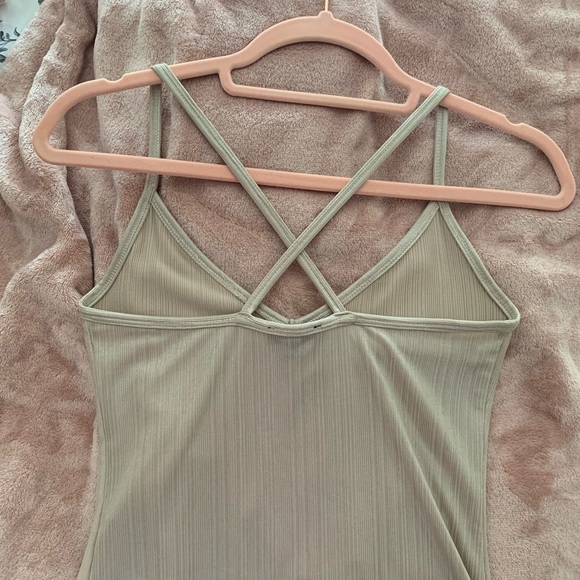 Gold bodysuit - Picture 2 of 4